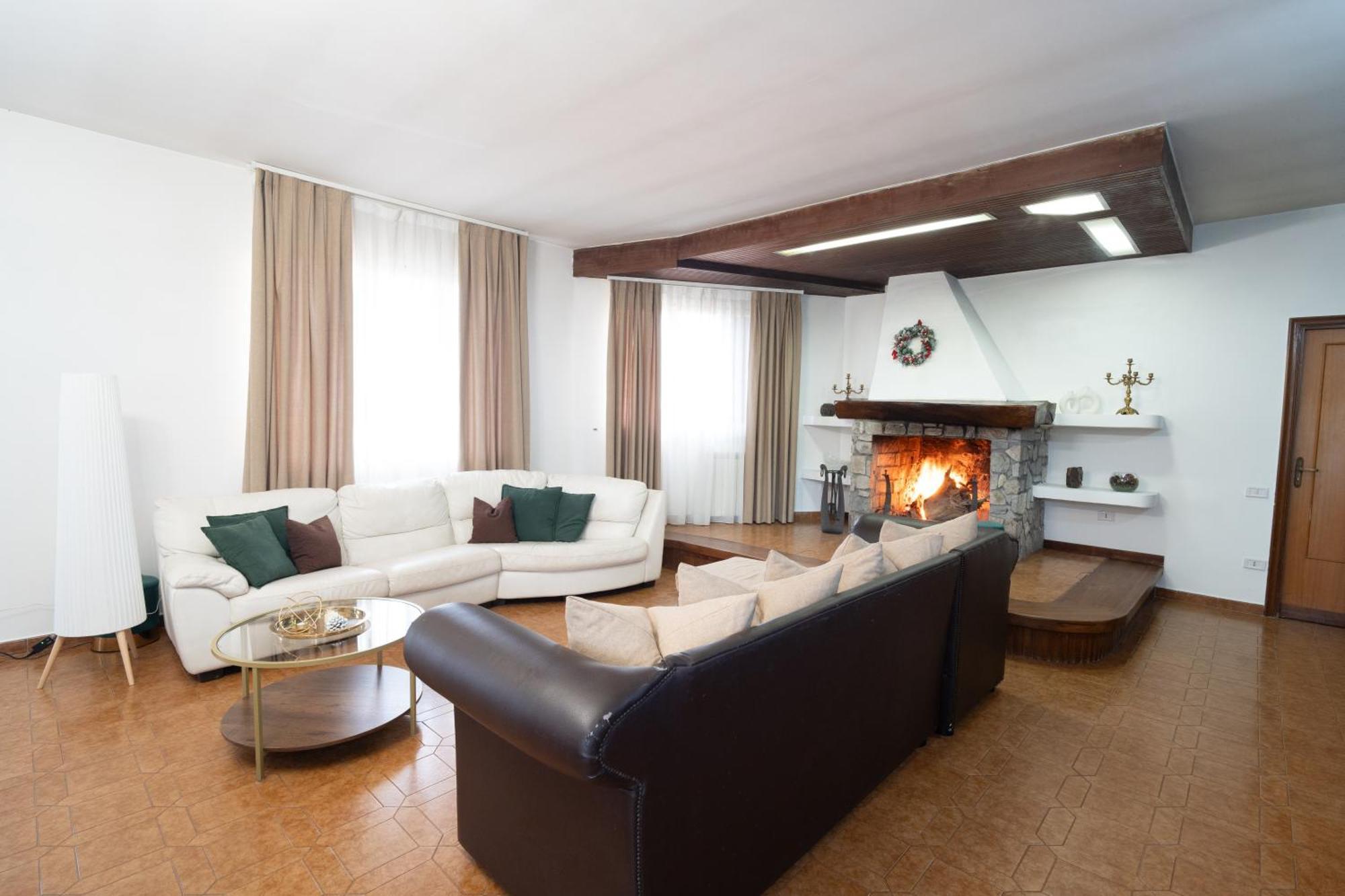 Villa Del Pino, Terrazza Vista Mare 민투르노 외부 사진